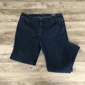 Gloria Vanderbilt Dark Blue Amanda Average Missy Denim Jeans 18